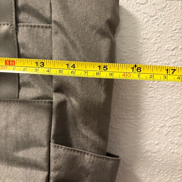 baggallini gray nylon shoulder tote bag - Picture 12 of 12